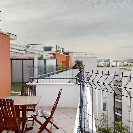 Splendide Vue Sur Tour Eiffel Et Proche De Paris Apartament Drancy